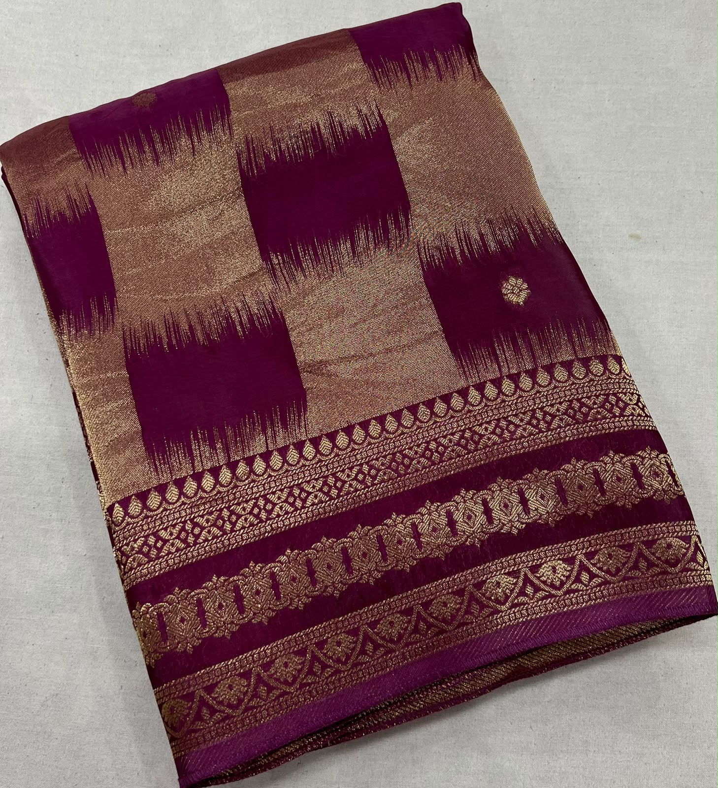 Premium Viscose Silk Rich Pallu Saree